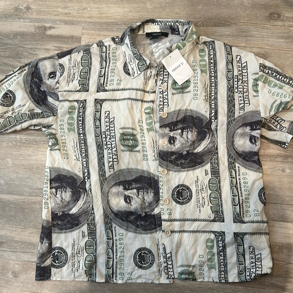 Forever 21 Money Print Button Down Short Sleeve Woven Shirt
